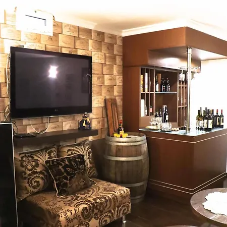 Bed & Breakfast Opus One Faro
