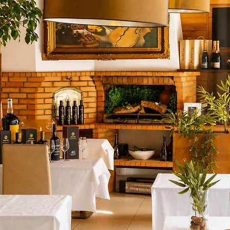 Opus One Bed & Breakfast
