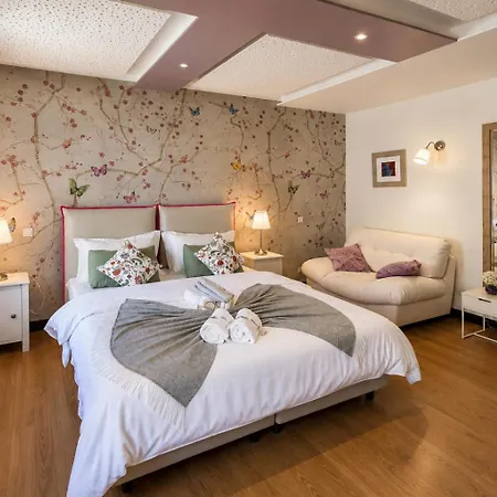 Opus One Bed & Breakfast